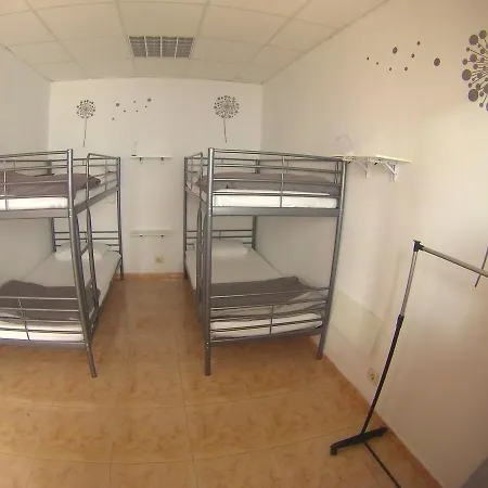 Albergue Canary Sun *