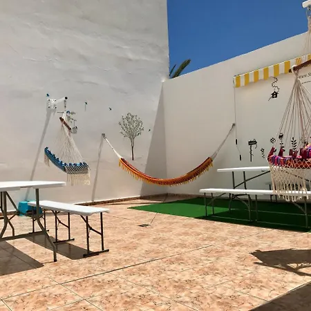 Hostel Canary Sun *